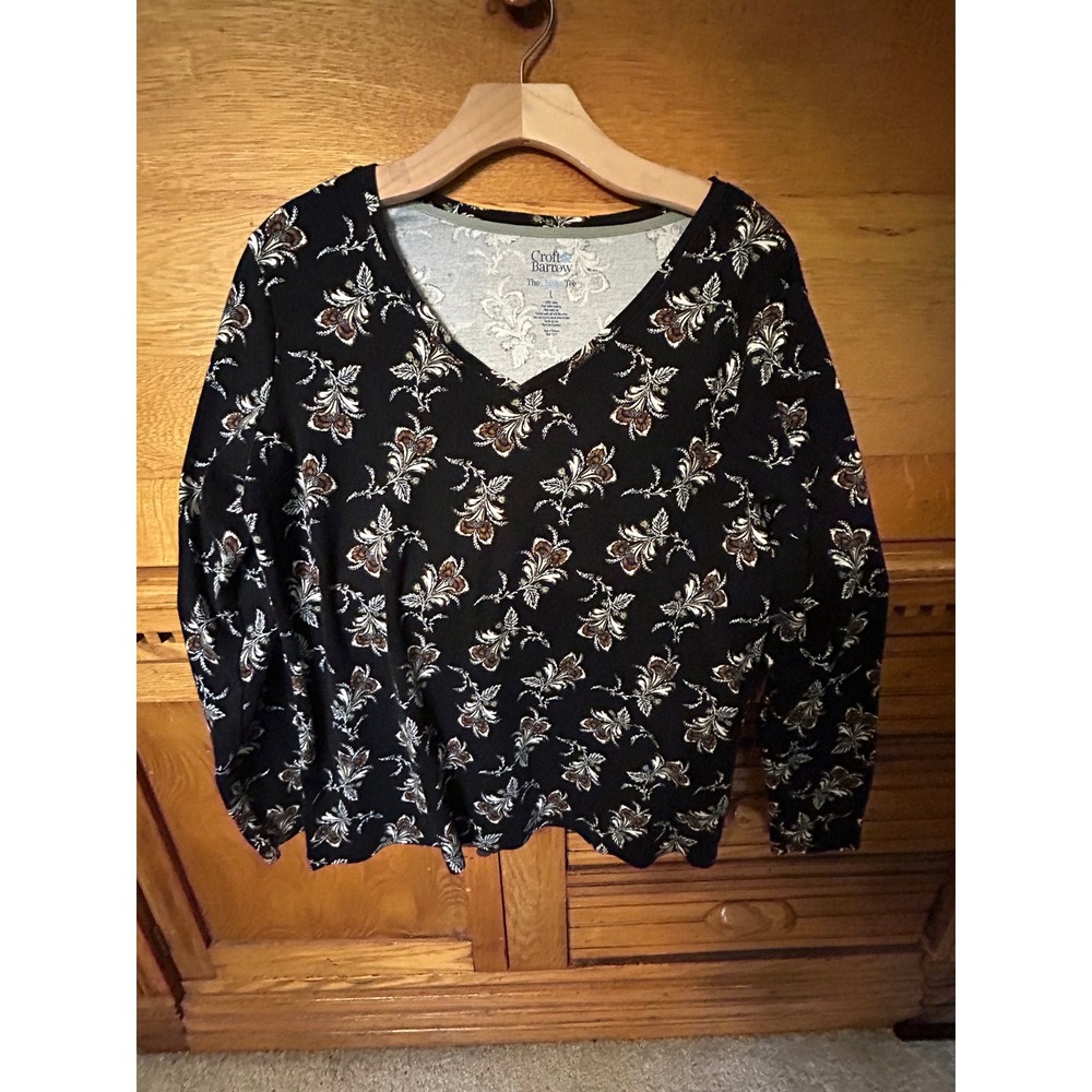 Whimsigoth Dark Academia Classic Tee Black Floral Long Sleeve V-Neck Cotton Top